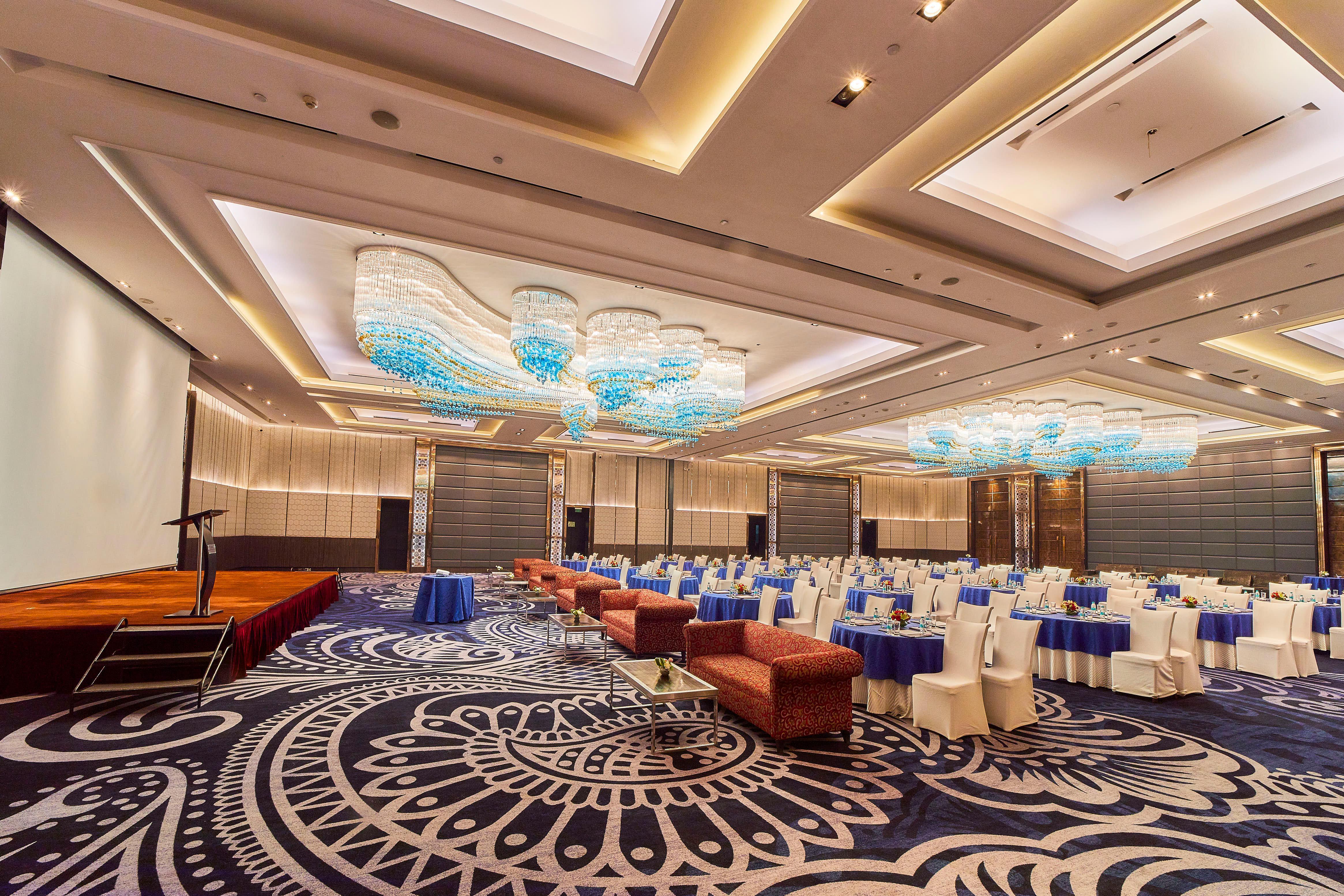 Crowne Plaza New Delhi Rohini By Ihg Hotel Buitenkant foto