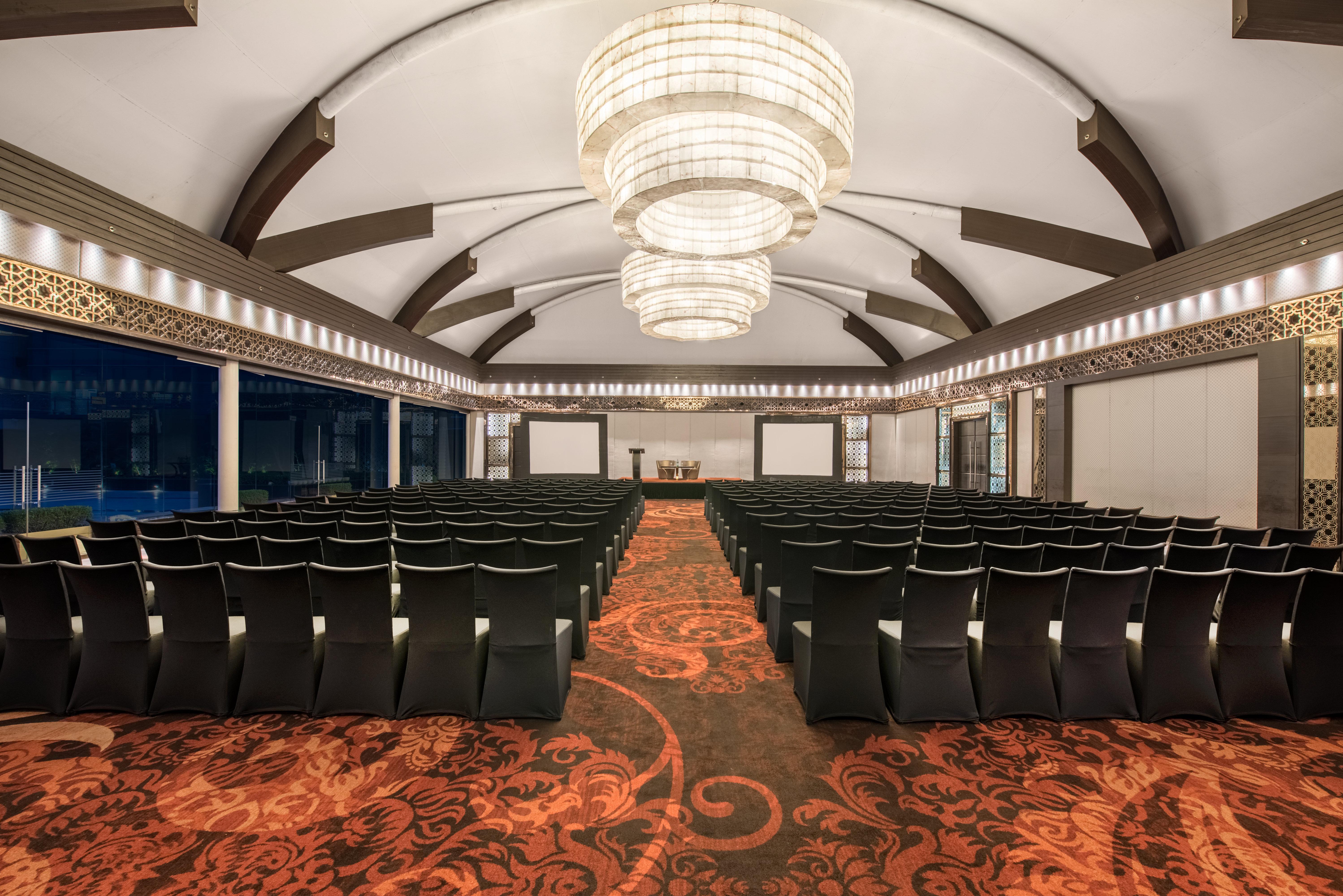 Crowne Plaza New Delhi Rohini By Ihg Hotel Buitenkant foto