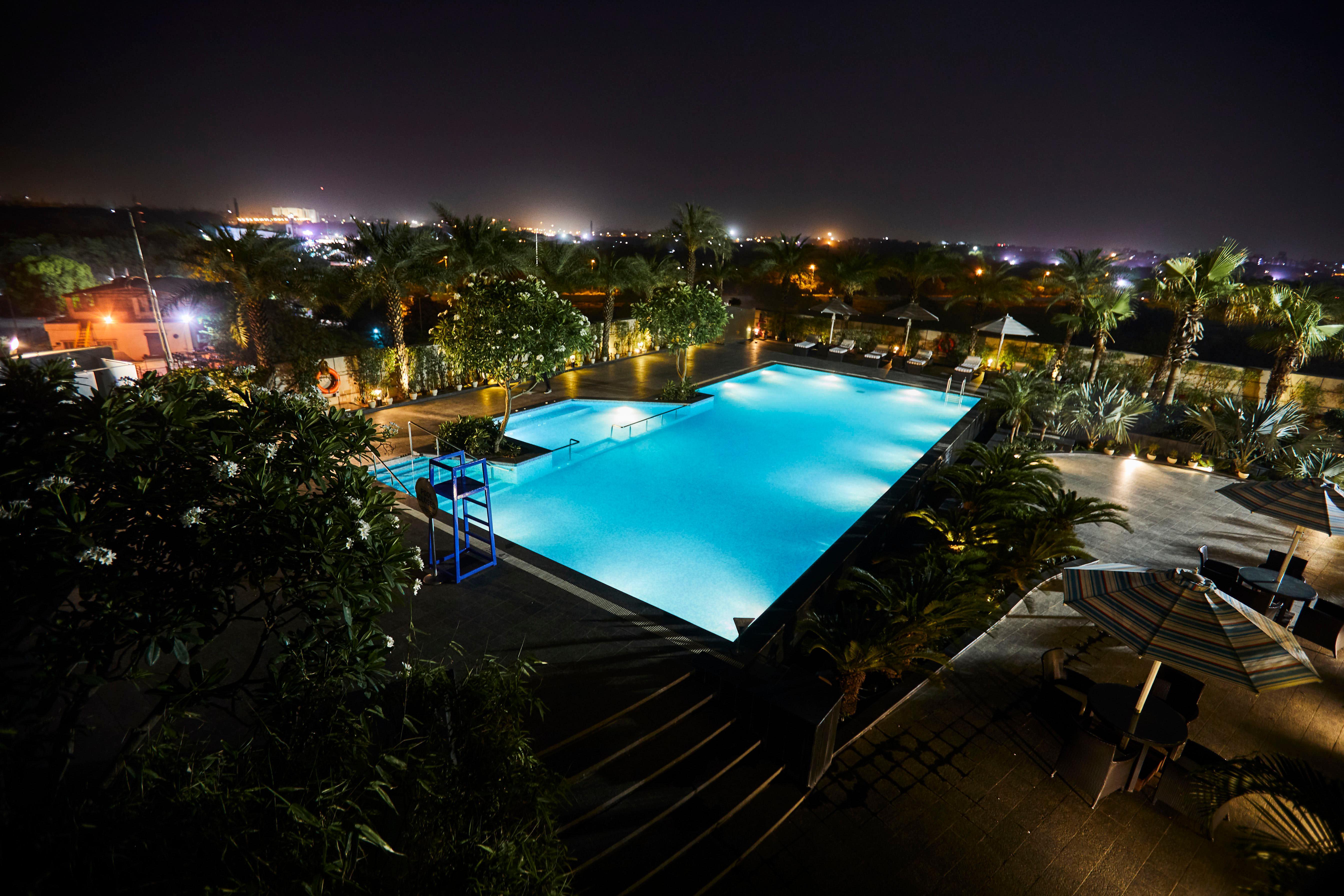 Crowne Plaza New Delhi Rohini By Ihg Hotel Buitenkant foto
