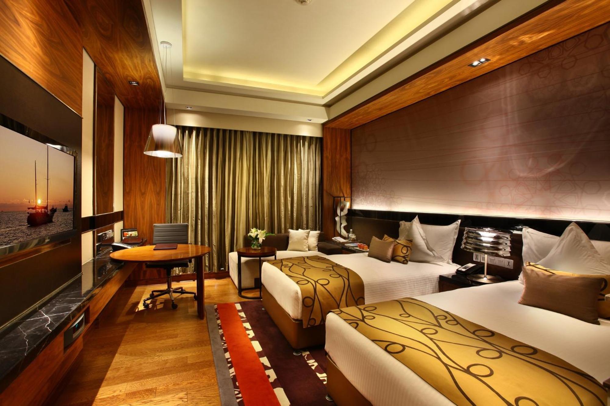 Crowne Plaza New Delhi Rohini By Ihg Hotel Buitenkant foto